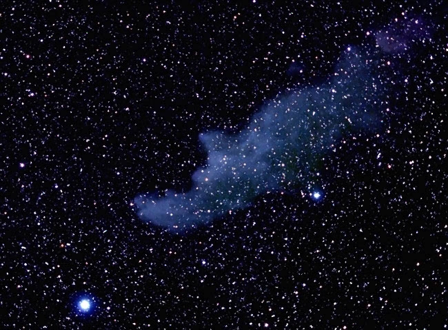 IC2118 (Witch Head neb); size 90'; 60 min (31x60s,35x50s); 200mm f/2.8 lens; ISO 1600; IDAS; Nexstar for tracking; Coyle; 1-22-09